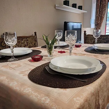 아파트 Pension-und-ferienwohnung-grimma *